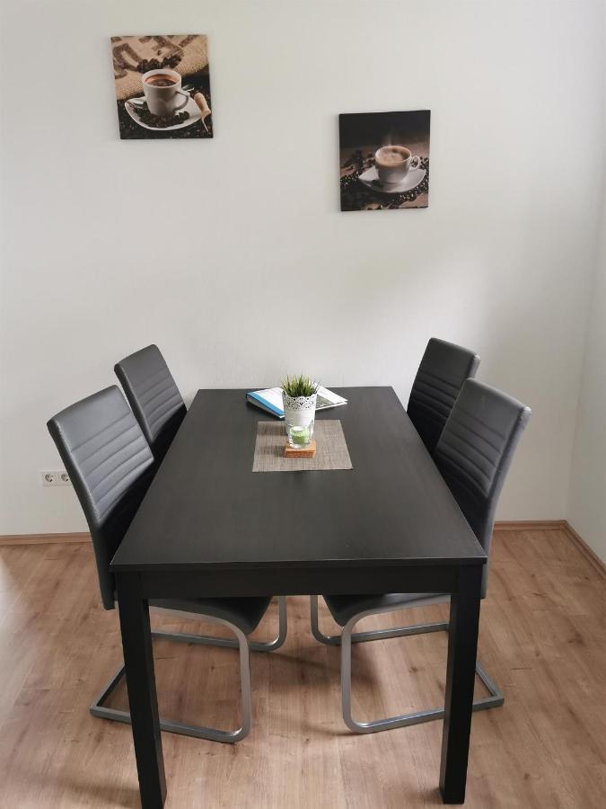Ferienhaus Nele Hilders Luaran gambar